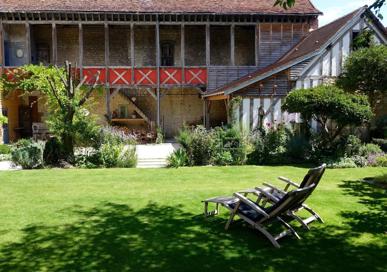 Le Jardin De La Cathedrale Bed & Breakfast Troyes Dış mekan fotoğraf