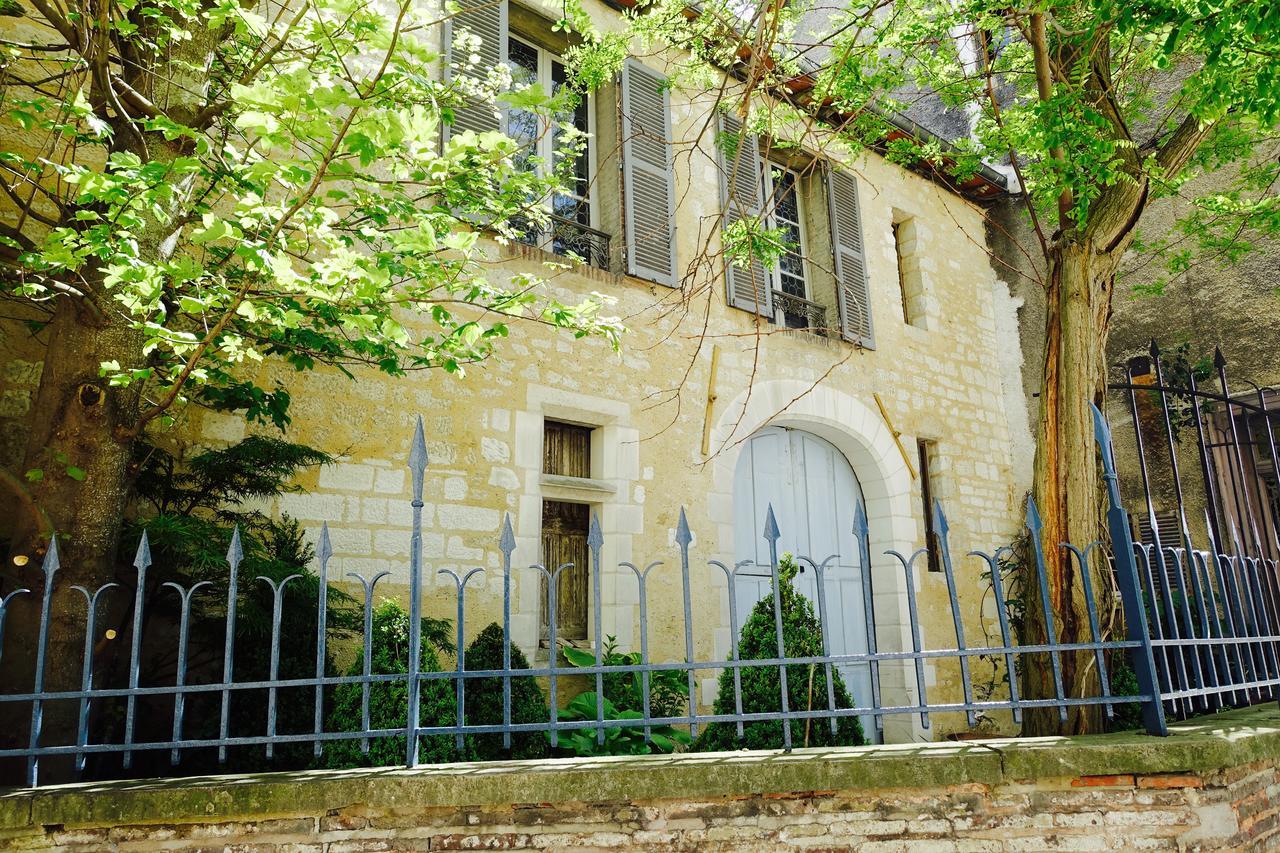 Le Jardin De La Cathedrale Bed & Breakfast Troyes Dış mekan fotoğraf