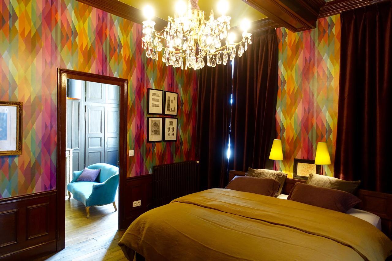 Le Jardin De La Cathedrale Bed & Breakfast Troyes Dış mekan fotoğraf